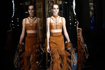 Look 17